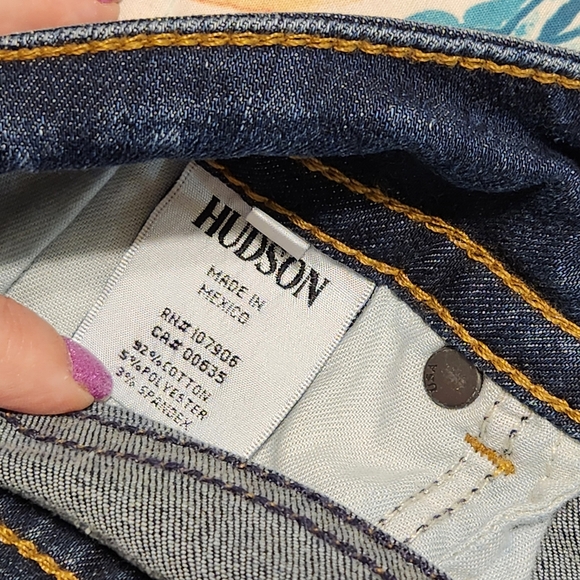 🔥Hudson Jeans Midrise Signature Bootcut Jeans Size 28 with 34" inseam EUC - Picture 10 of 11